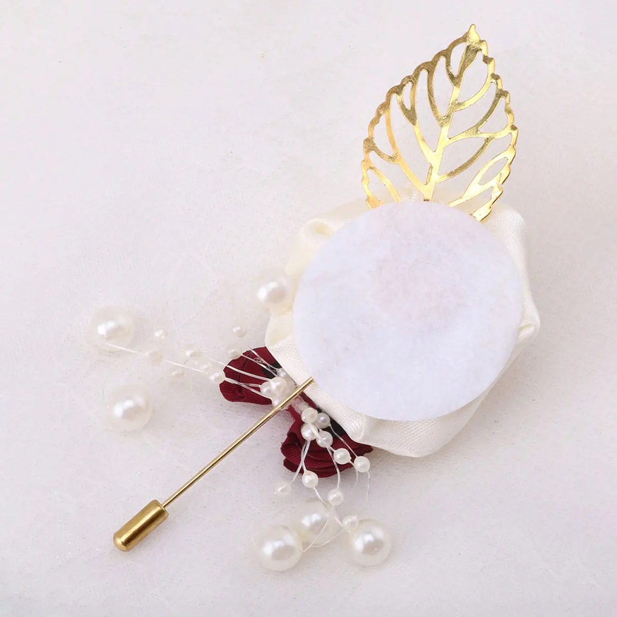 1 Piece Wedding Groom Men's Rose Boutonniere, Gold Leaf Pearl Bow Tie, Men's and Women's Wedding Brooch Flower, Groom and Groomsman Suit Decoration Accessory, Rose Lapel Pin, Wedding Holiday Party Decoration Lapel Pin, Suit Lapel Pin, Welcome Lapel Flower, Wedding Ball Dinner Decoration Boutonniere view 5