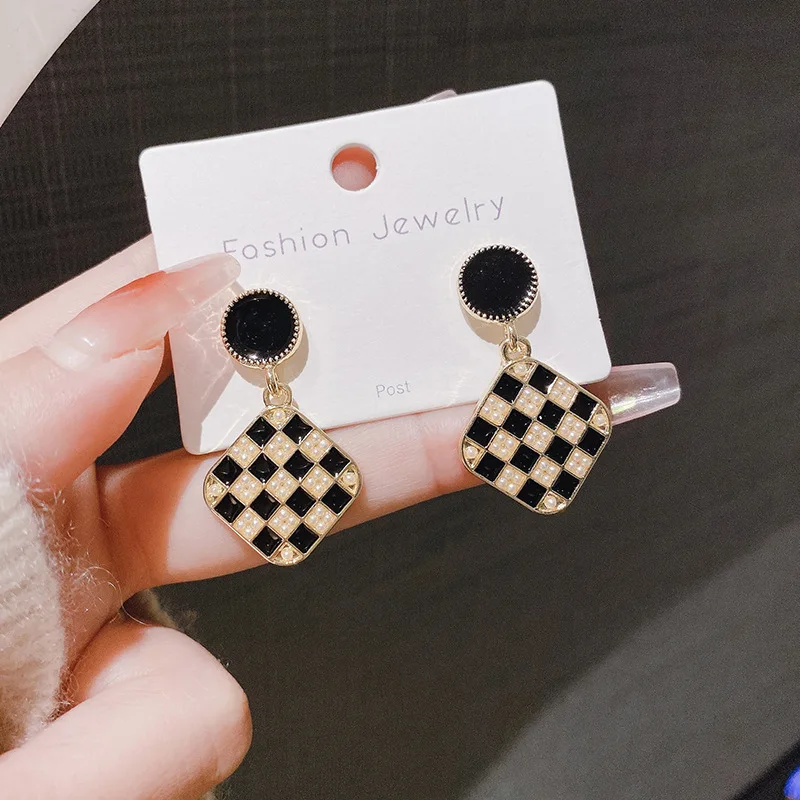 Brincos quadrizados retangulares, agulha de prata S925, pingente geométrico pérola preto e branco, design de nicho