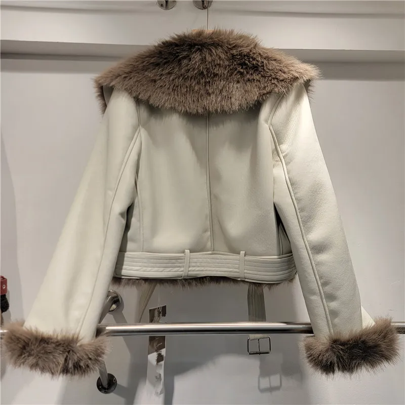 Winter Large Lapel Short Motorcycle Jacket Warm Sheepskin Eco-Friendly Furry Lined Coat Long Sleeves Faux Fur Jaquetas With Belt