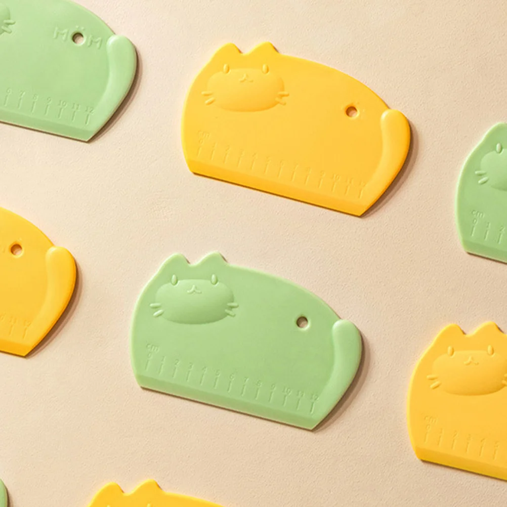 

2pcs Silicone Dough Scraper Cartoon Cat Design Non-Stick With Measuring Scale For Baking Cake Pastry Pizza Cutting Kitchen