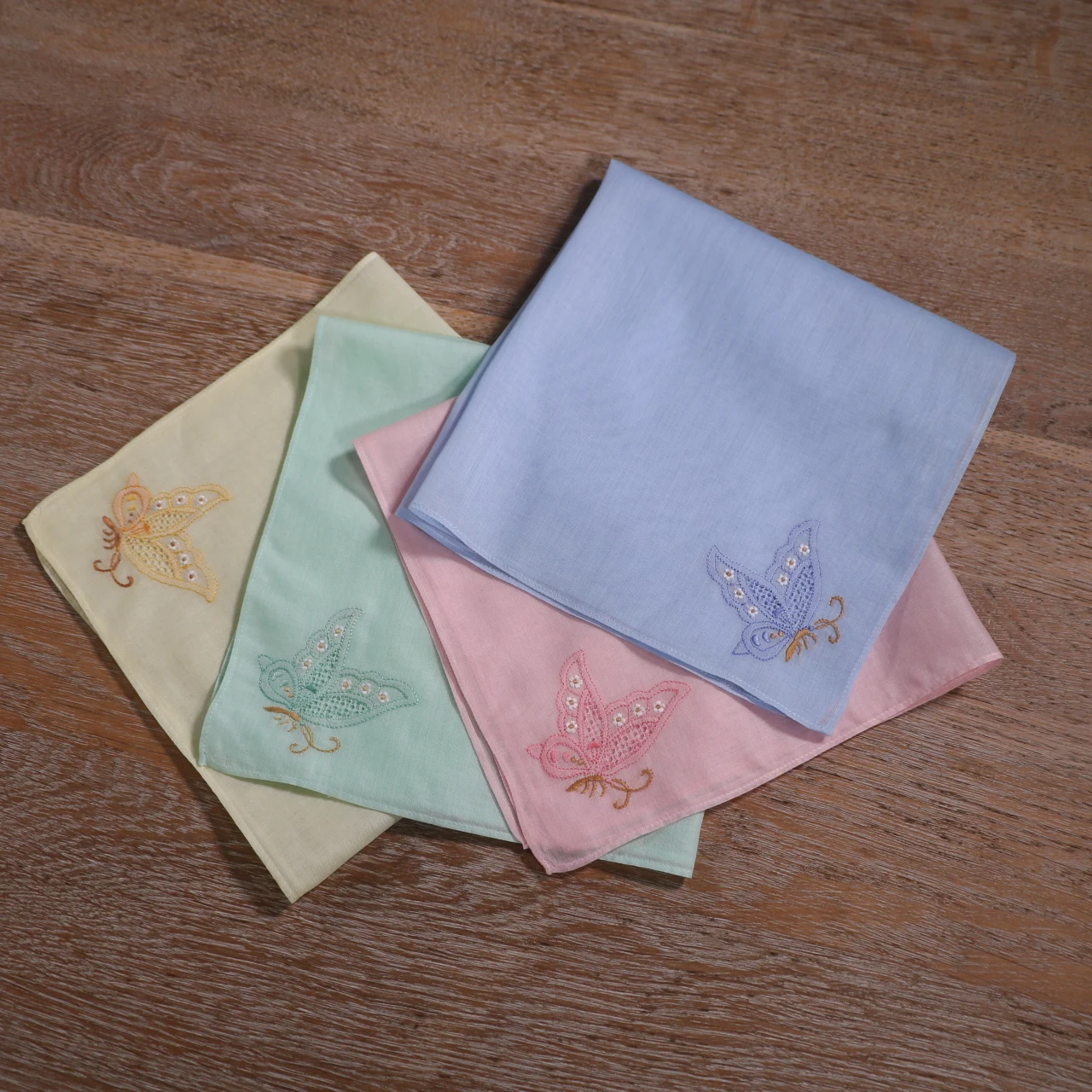 

S031 Pink/Yellow/Bule/Green 12 Pieces Cotton 16“x16" Japanese style Women Hanky Hand Embroidered Wedding Handkerchief