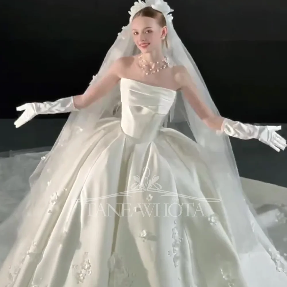 Strapless Sleeveless Wedding Dress Appliques Ball Gown Customizable Vestidos De Boda