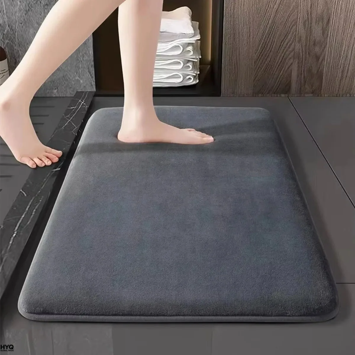 Rutschfeste Badematte Superabsorbierende Korallenvelours-Bodenmatte Rutschfester Teppich für Badezimmer Tür Dusche Toilette Boden Grau Wohndekor