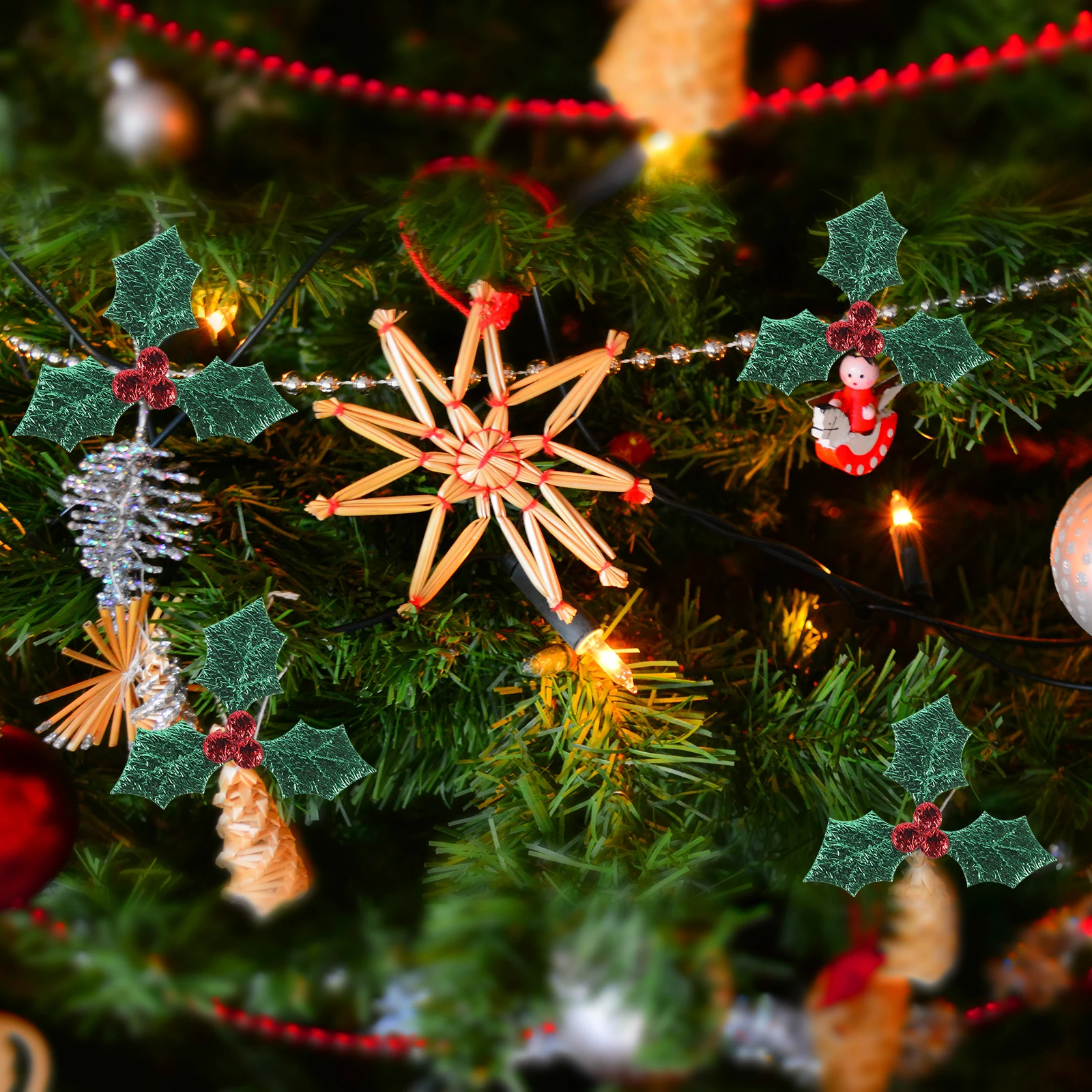 

100pcs Christmas Headwear Decor Artificial Holly Berry Green Leaves 5Cm Applique Patches For Sew On Iron Holiday Embellishments