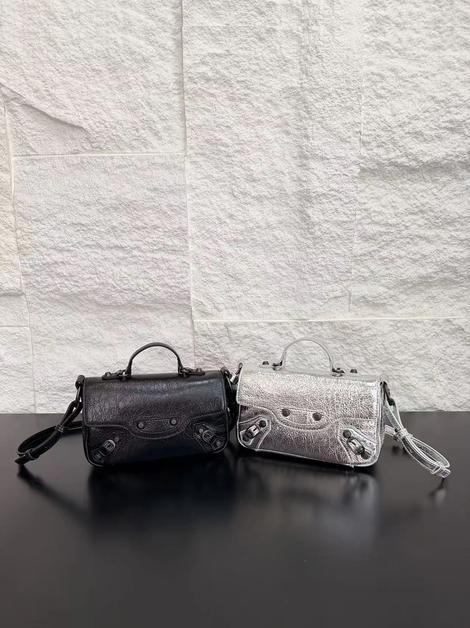 Women's Motorcycle  Crossbody Bag Leather Wax Sheepskin Handbag Rivet Tote Single Shoulder Satchel Spring Summer 2026