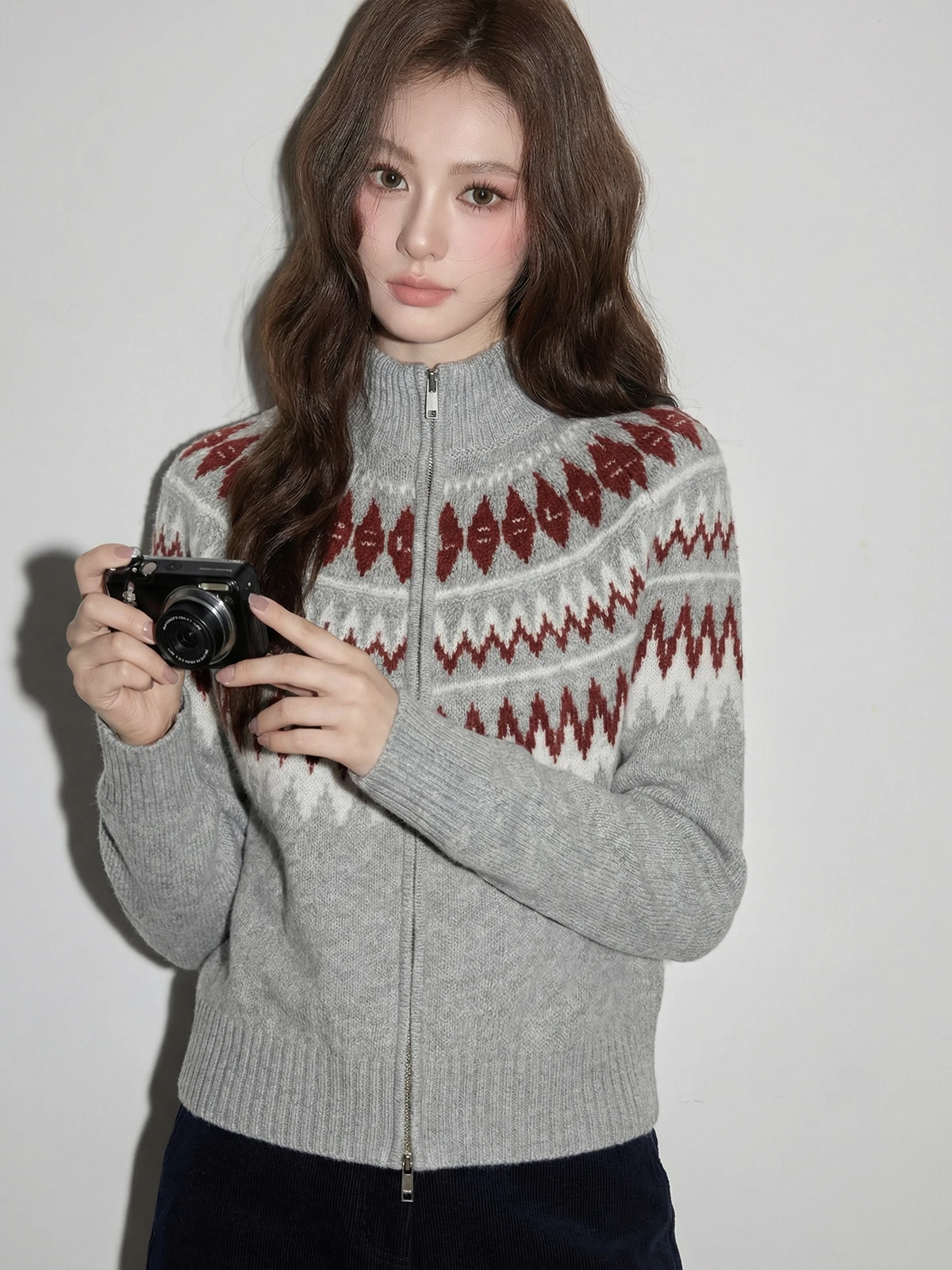 

Soft Cozy Women's Knitted Cardigan Spring New Lazy Style Double Zipper Fair Isle Pattern round Neck Long Sleeve Loose Fit Swe...