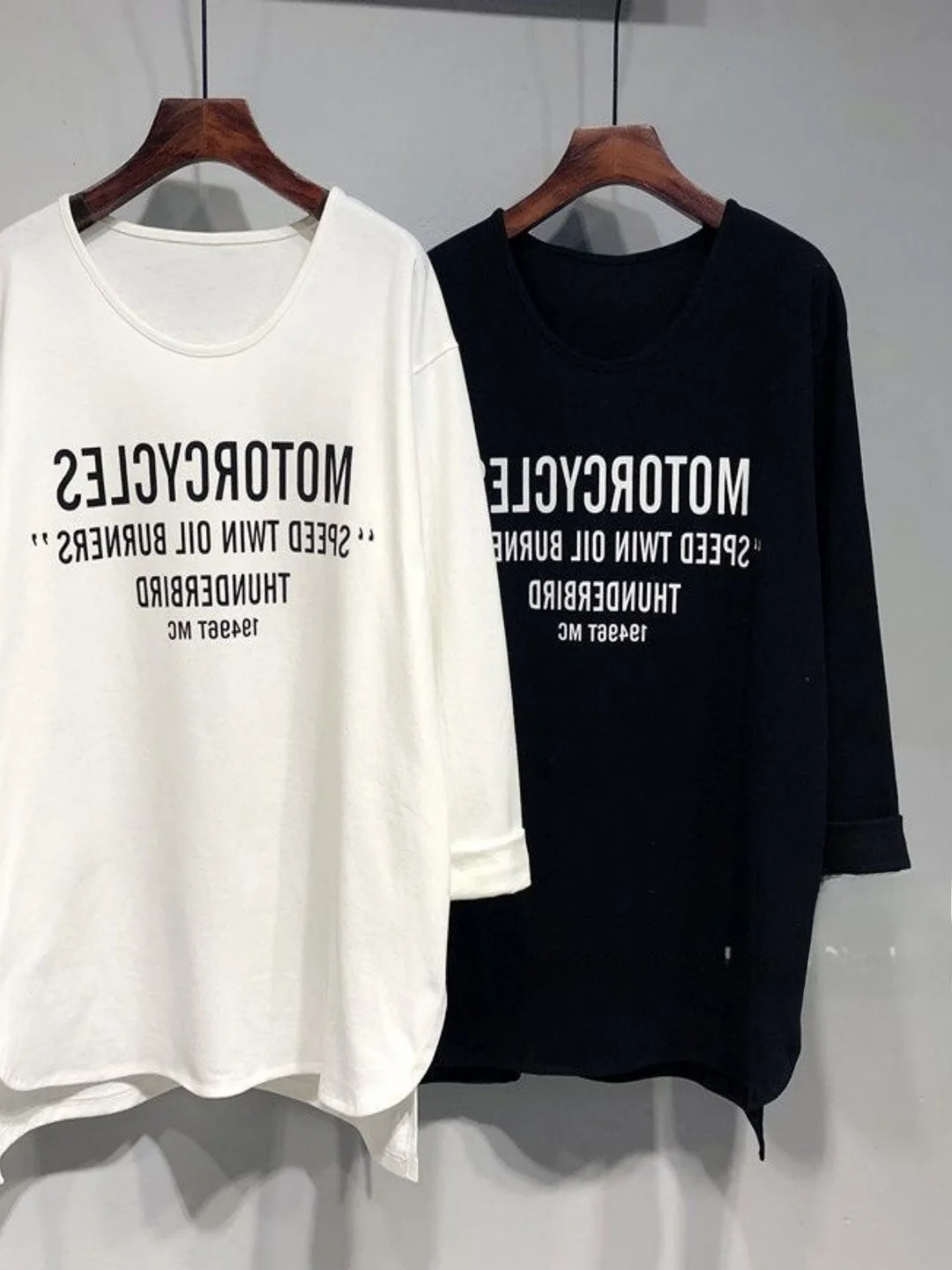 plus Size Women's T-shirt Korean Style Long Sleeve round Neck Letter Print Side Slit Design Casual Fashion Top for Girls