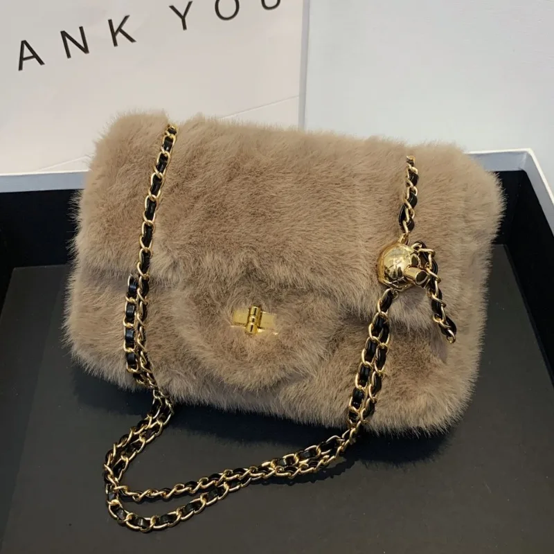 

Fluffy single-shoulder crossbody bag, autumn/winter new style square pouch, versatile chain underarm bag