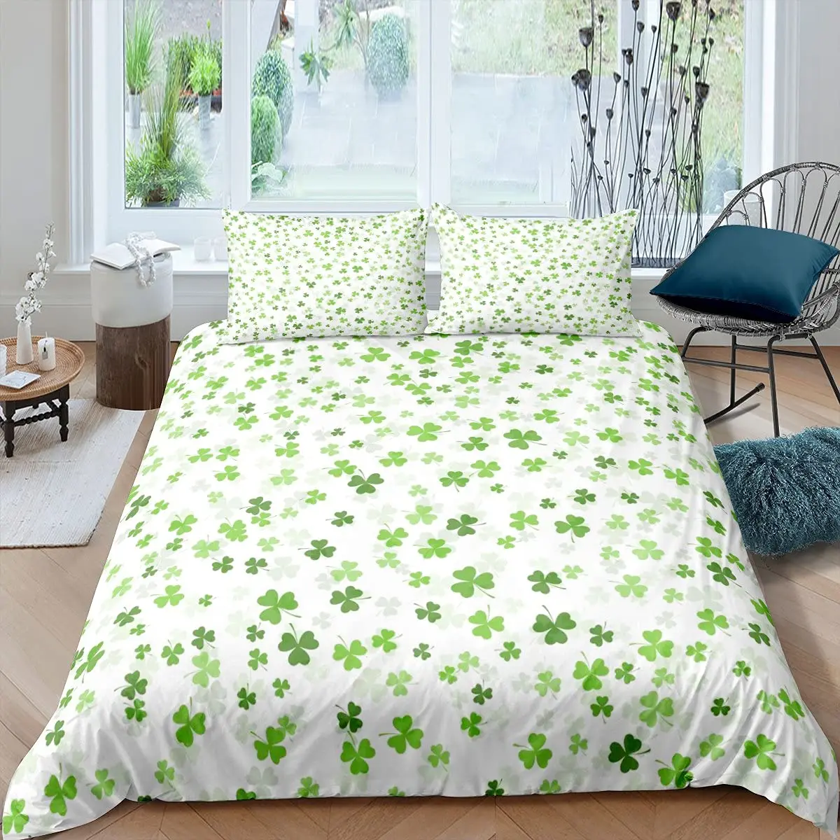 St. Patrick's Day Duvet Cover Sets, Lucky Shamrocks Pattern Irish Clover Prints Bedding Set with 1 Duvet Covers 2 Pillowcases