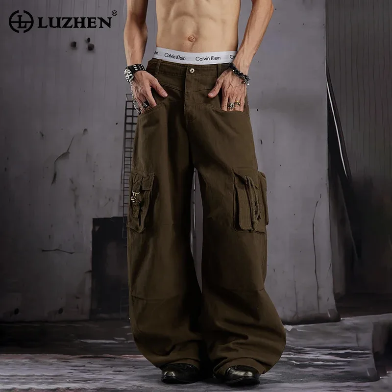 LUZHEN 2026 New Trendy Multi Pockets Design Solid Color Loose Straight Cargo Pants Men Handsome Original Street Trousers JY9095