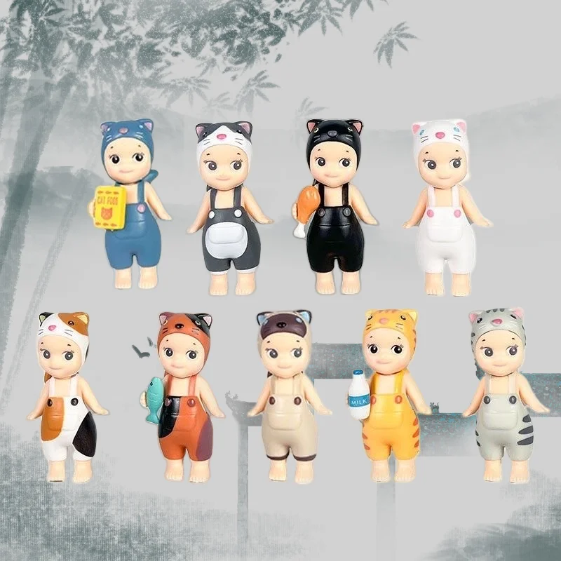 

Слипая коробка Mystery Angel Cat - милый декор приборной панели автомобиля, повседневная коллекция Kawaii Фигурка Художественная игрушка в подарок для женщин