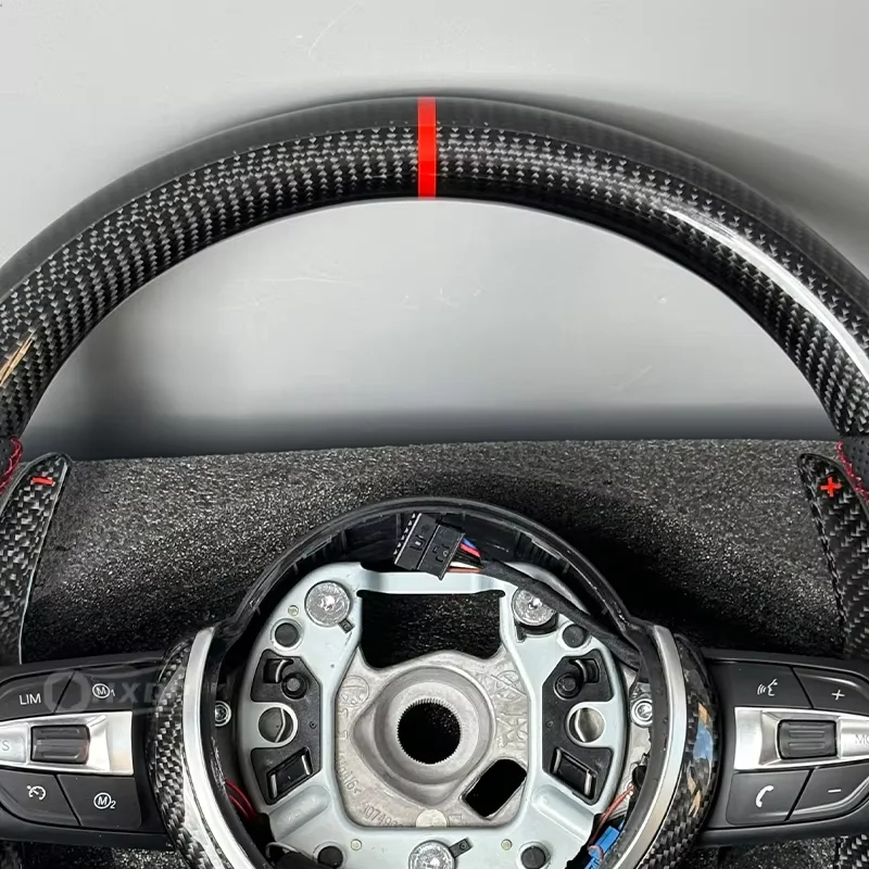 Suitable for BMW M-series steering wheel F10 F11 F20 F21 F30 F22 F23 F48 M3 M5 M6 carbon fiber steering wheel automotive parts