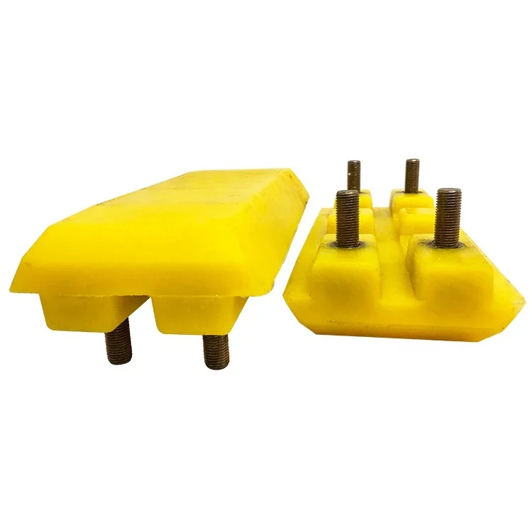 Bolt-on & Clip-on Rubber Track Pads Undercarriage Parts For Wirtgen Road Milling Machine Spare Parts