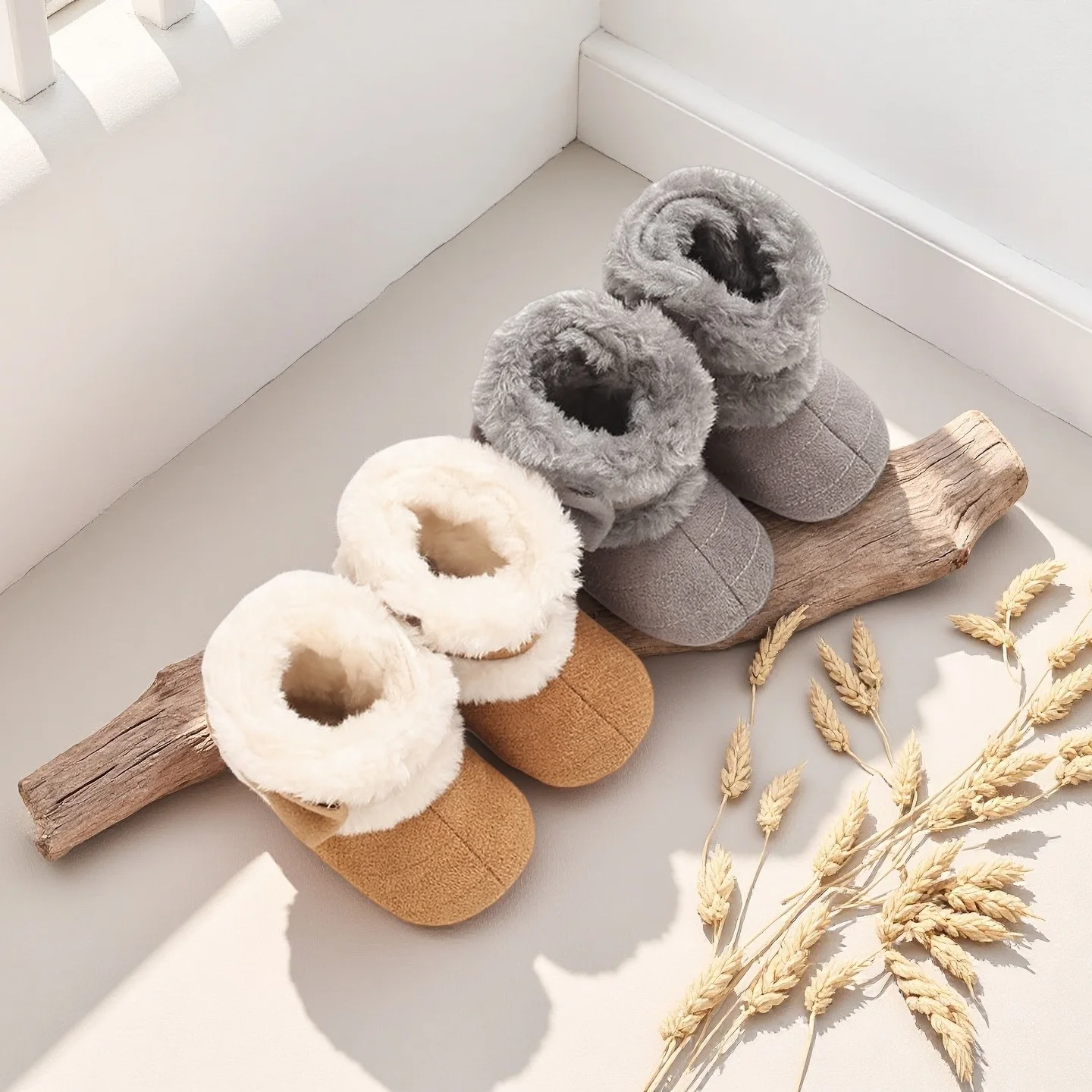 

Winter Plush Baby Shoes Cotton Boots With Bow Decoration Soft Sole Anti Slip Plush Warm 0-18M Baby Snow Boots