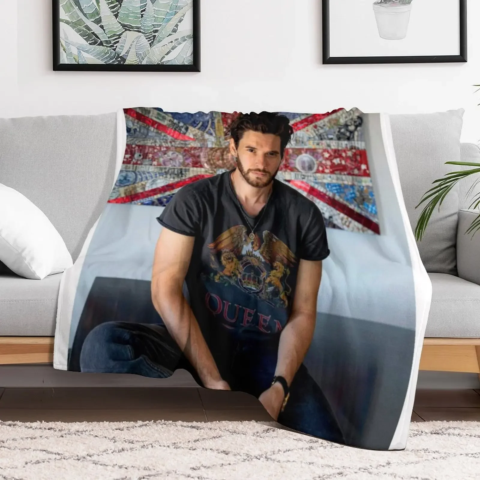 Ben Barnes on his Piano Throw Blanket Luxury Brand Thin Weighted Blankets