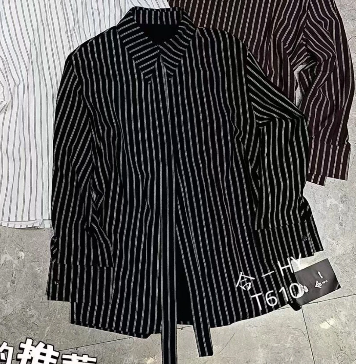 

SuperAen Vintage Abstract Printed Shirt Women 2025 Spring and Summer New Multi Loose Casual Batwing Sleeve Shirts