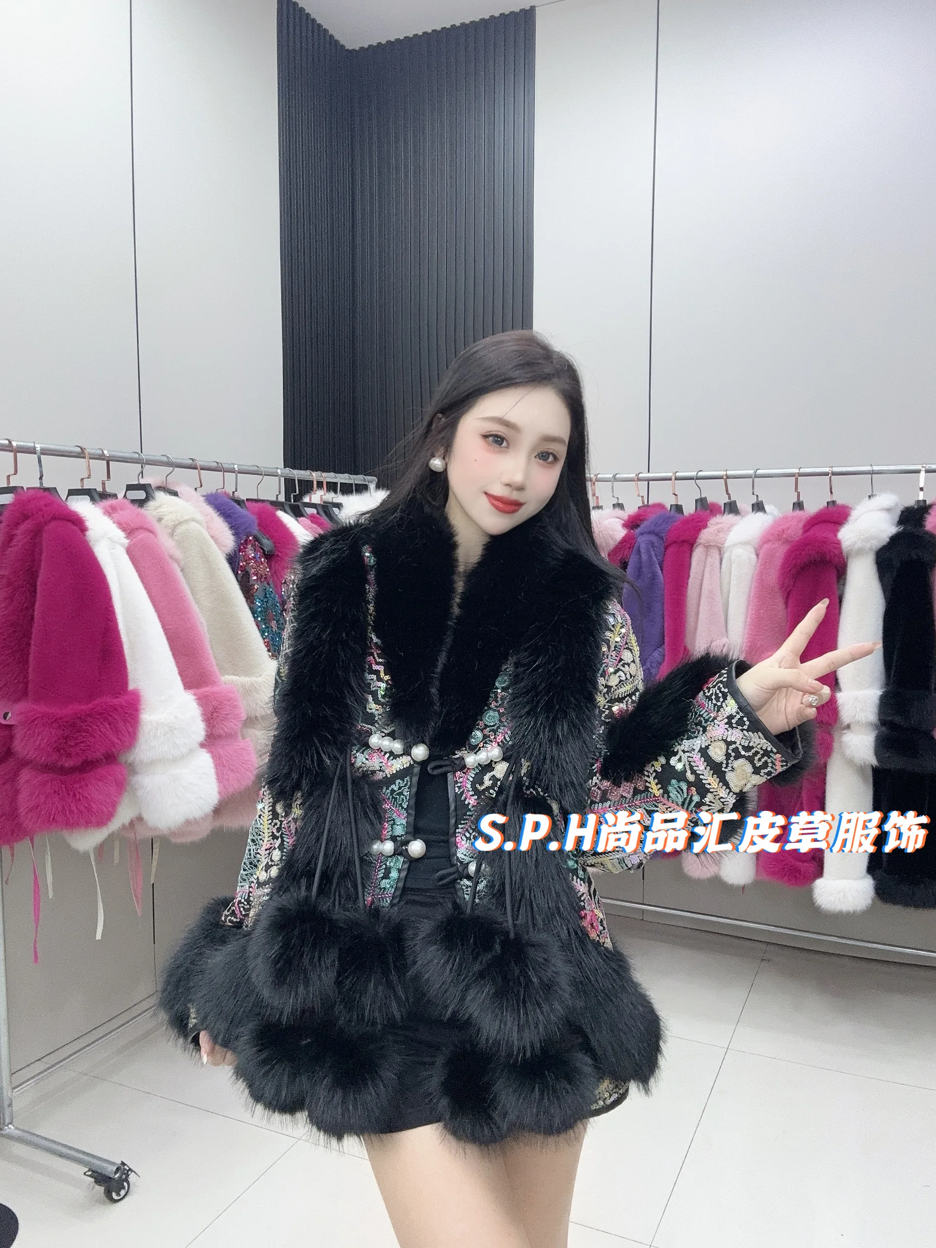 Winter New Heavy Industry Sequined Fur Coat Women\'s Light Luxury Long-sleeved Mid-length Thickened Cotton Warm Faux Fur Jackets