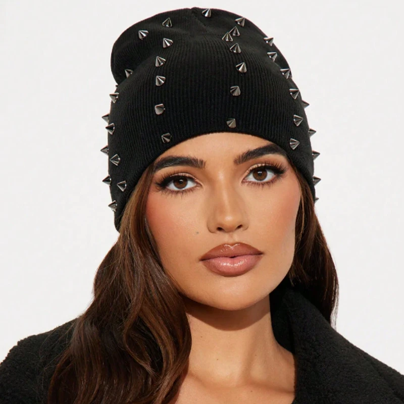 1pc Punk Style Rivet Decorated Knitted Hat,Personalized Punk Rivet Y2K Vintage Solid Black Warm Beanie for Daily All-Winter Wear
