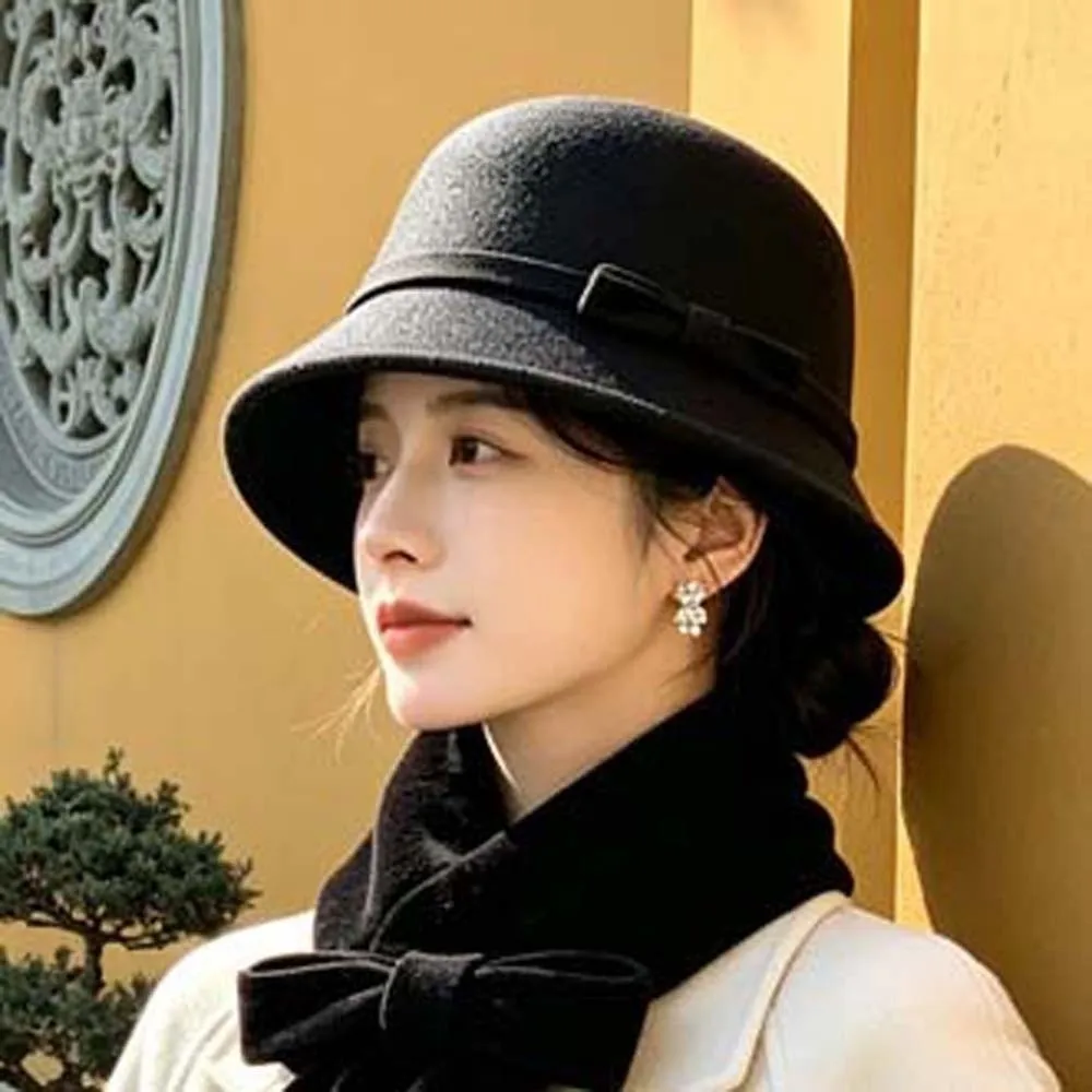 Korean Style Winter Woolen Hat Soft Felt Warm Fleece Elegant Bucket Hat Solid Color Chic Design Vintage Fedora Cap
