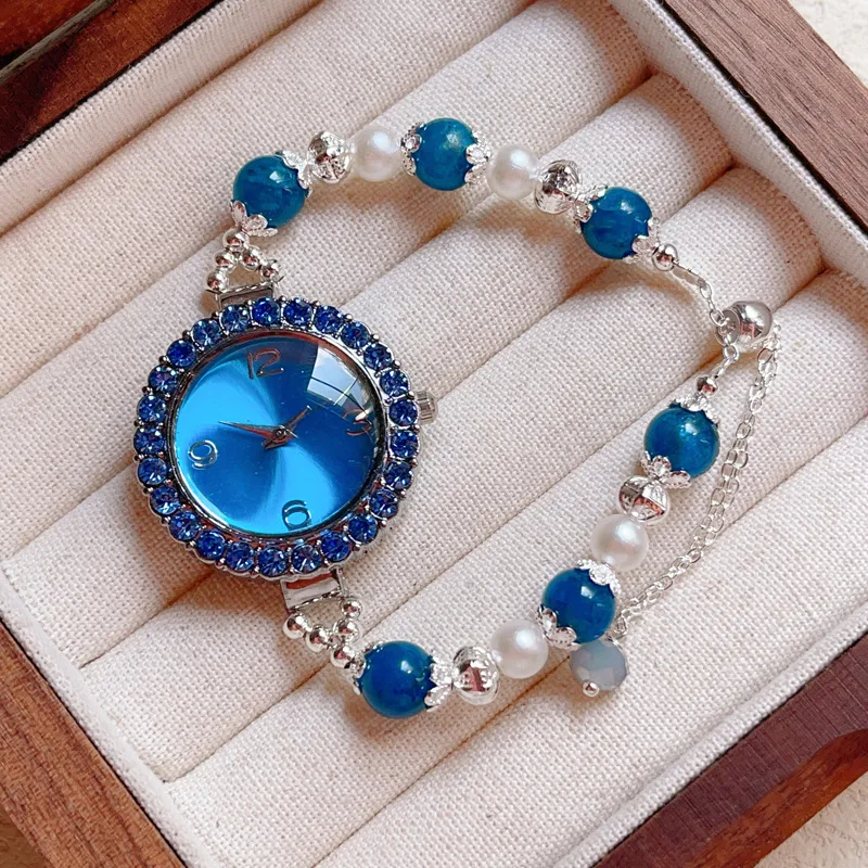

Корпус из сплава, арабские цифры, классический циферблат, маленький циферблат, браслет с бриллиантами и жемчугом, часы для женщин, элегантные женские кварцевые часы
