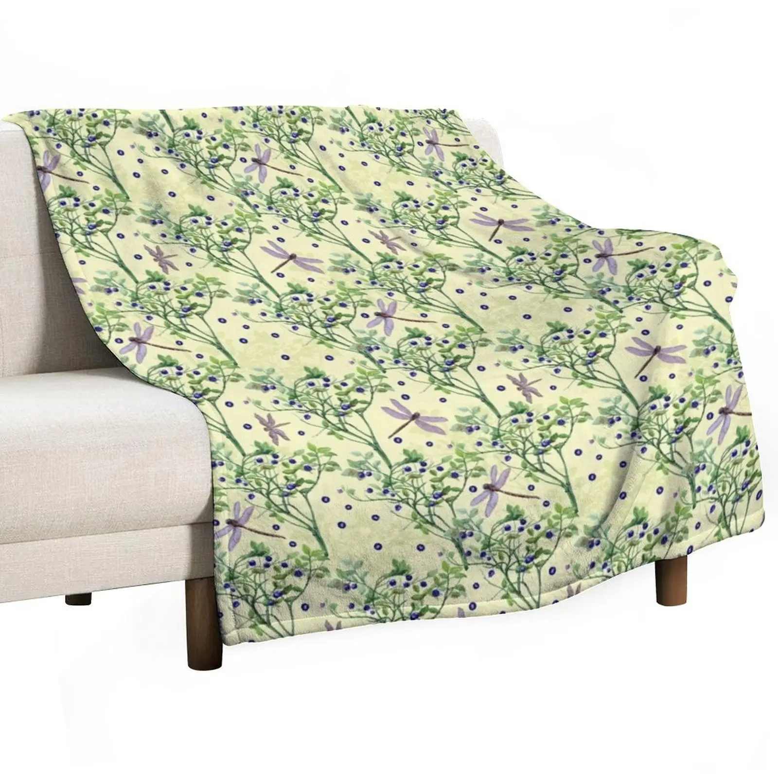 blueberry pattern with dragonflies Throw Blanket Retros Hairy Blankets For Sofas Luxury Brand Blankets