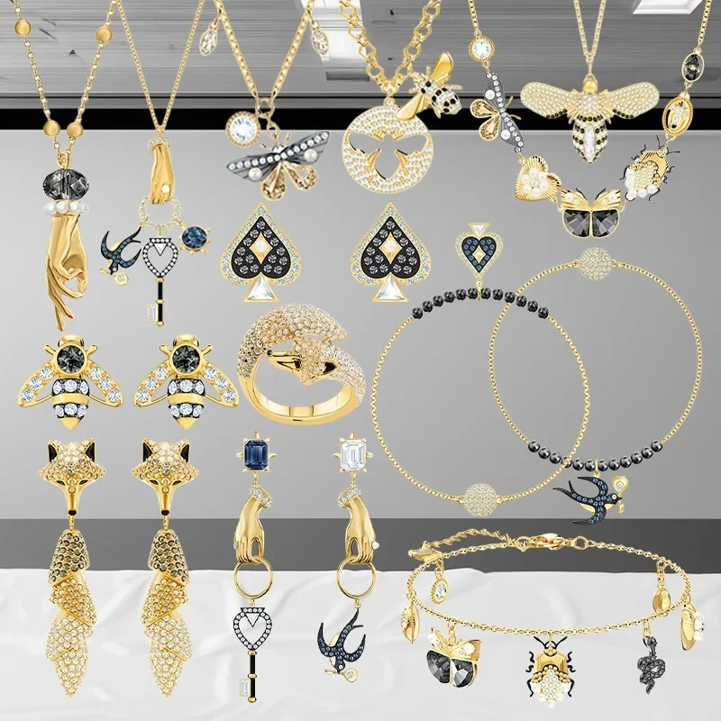 

Горячий продавать высококачественный изысканный комплект ювелирных изделий, изысканное мастерство, легкий роскошный тренд, подходит для разных вечеринок