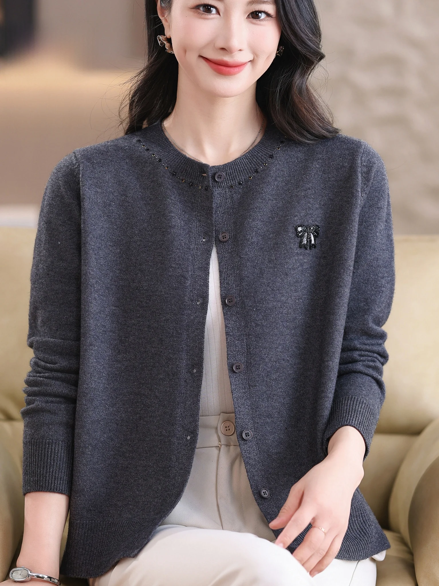 Spring Autumn Knitted Wool Open Cardigan Women's Loose round Neck Pearl Embellished Warm Fashionable Mommy Style Sweater Coat
