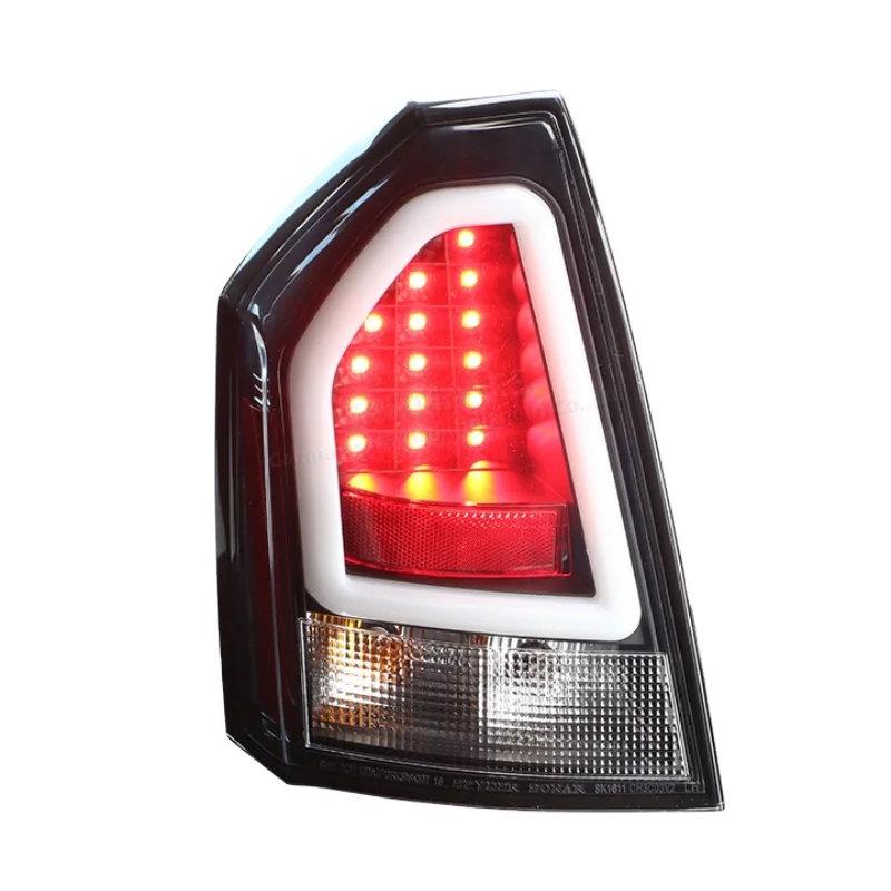 CARMATES-enquêter arrière à LED, feu de stop, clignotant, arrière-plan noir, pour fusible 300C 2005 - 2010