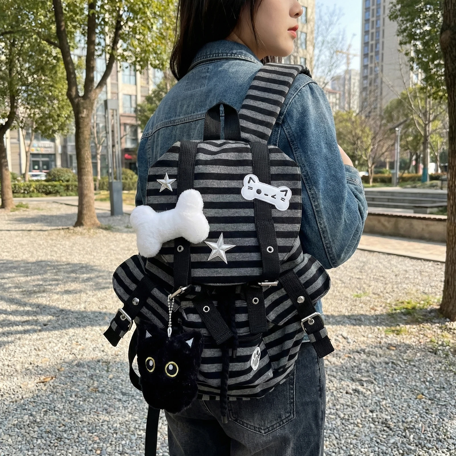 

Vintage Striped Backpack Large Capacity Versatile Bag Casual Stripe Bookbags Outdoor Travel Commute Backpacks