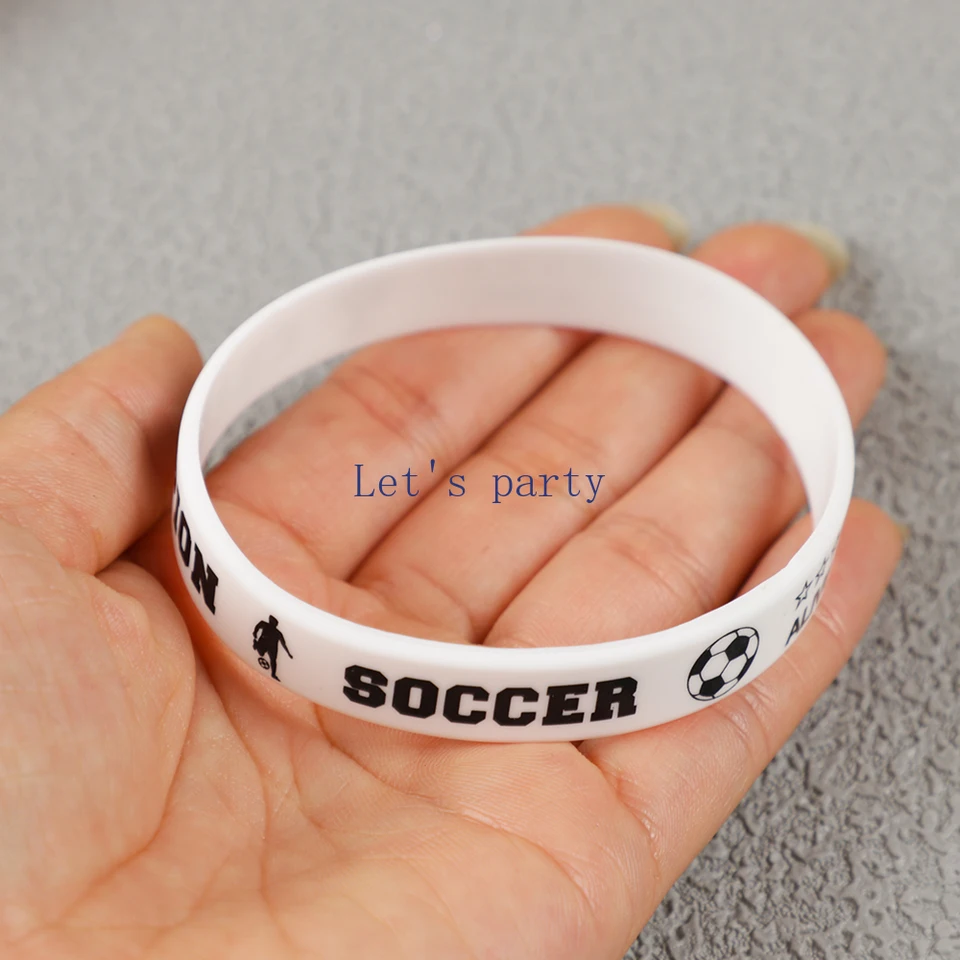 Bracelets en Silicone pour cadeaux de fête de Football, thème sportif, décor de fête d'anniversaire, fournitures de fête pour enfants et adultes pour garçons  15