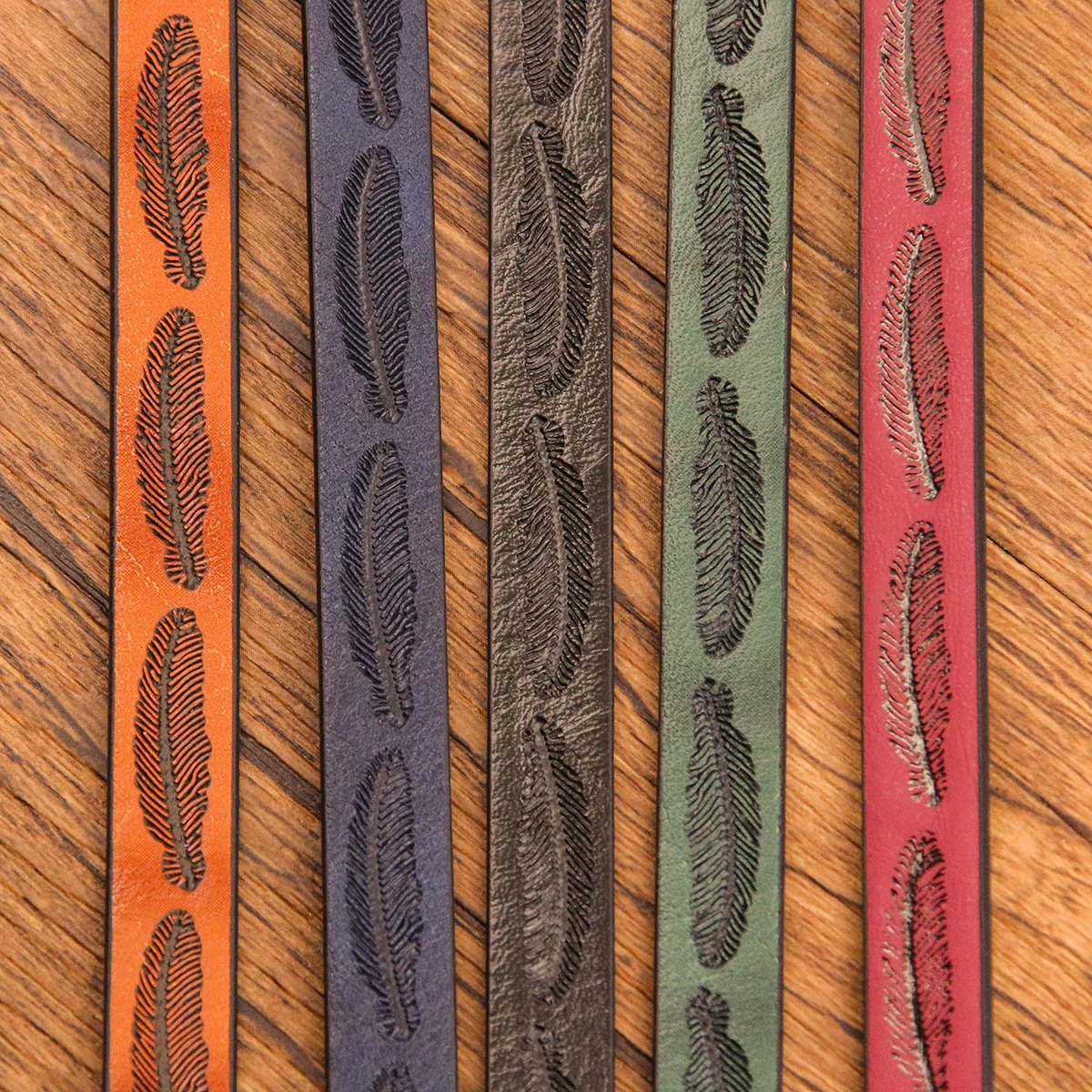 1Pcs 120 x 1cm 5 Color Printing Feather PU Leather Cord Rope Diy Jewelry Findings Accessories Making Material For Bracelet