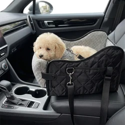 Asientos de coche para perros y camas de gato en consola