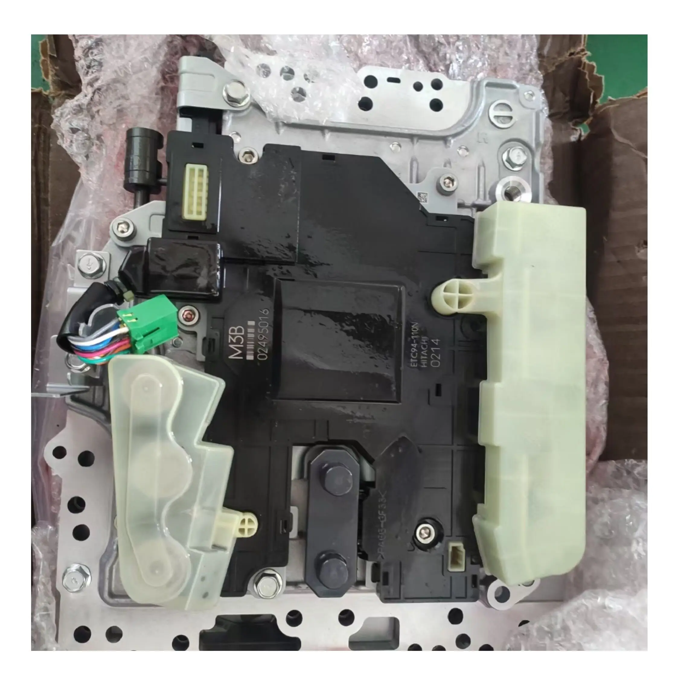 

Transnation RE7R01A Valvebody With TCU For Infiniti Gearbox Auto Transmission System RE7R01A Valvebody With TCU