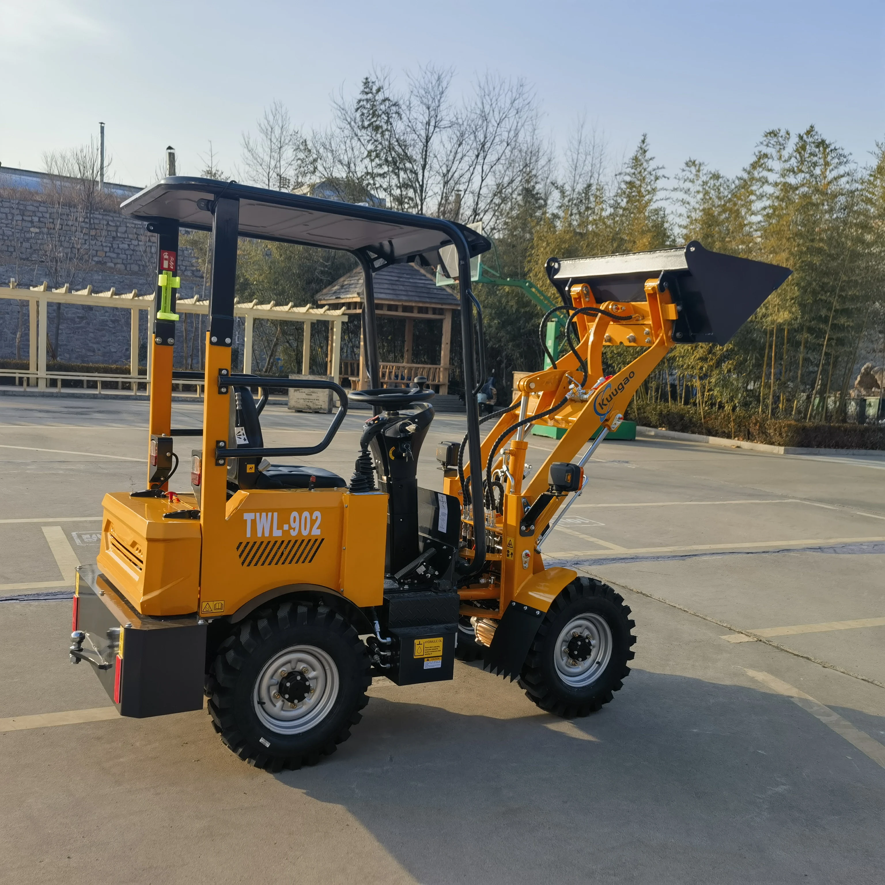 Electric Loader mini wheel loader 400kg 800kg Free Shipping Factory customized electric front loader 4x4 Electric Skidsteel