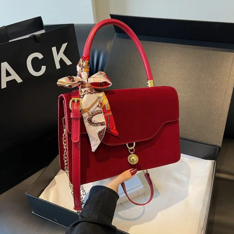 

Elegant Women Shoulder Bag Made From Genuine Leather With Top Zip Closure For Stylish Secure Carry
