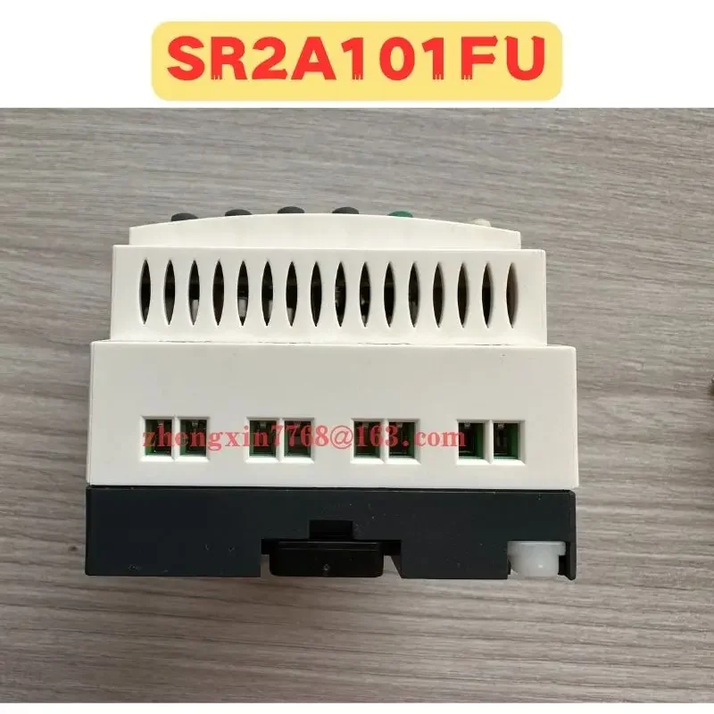 Brand New SR2A101FU SR2 A101FU Logic Controller