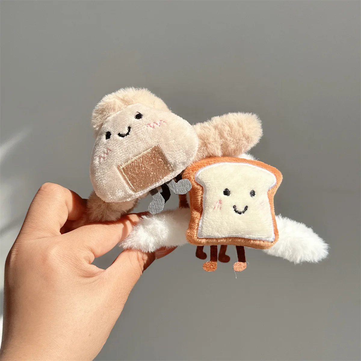 Cute Toast Rice Balls Wash Faces Grab Shark Claws Clips Wash Face Wet-proof Plush