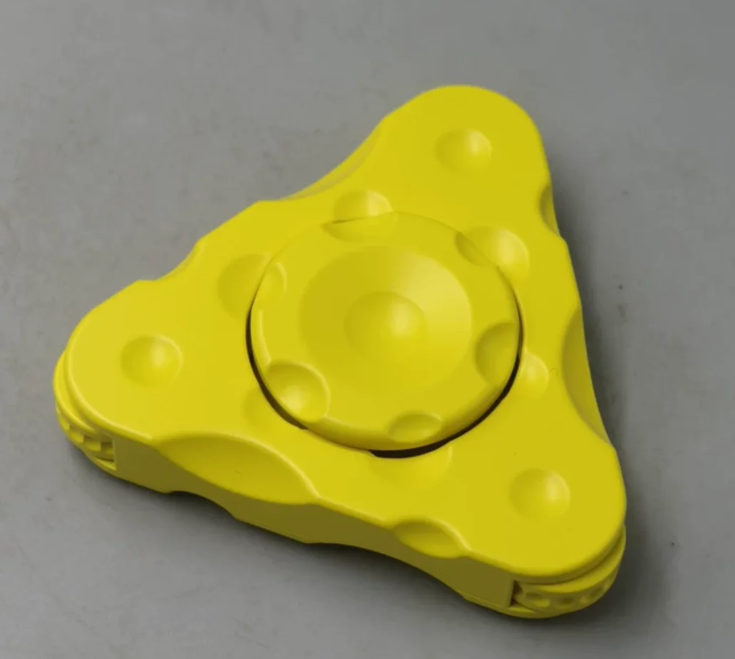 

Used EDC Cheese titanium ceramic coating fidget decompression toy