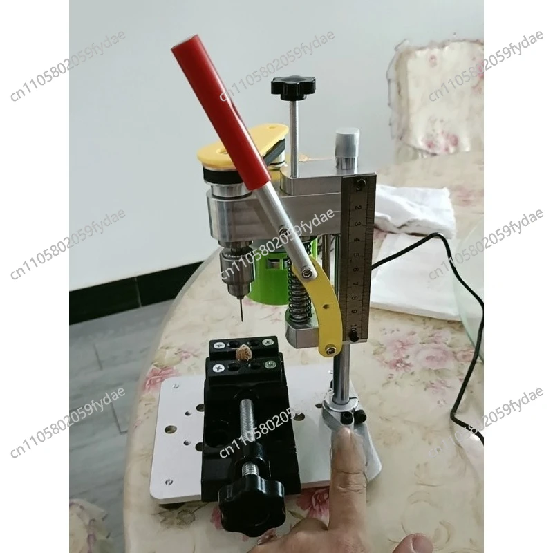 B10 Micro Mini Benc…