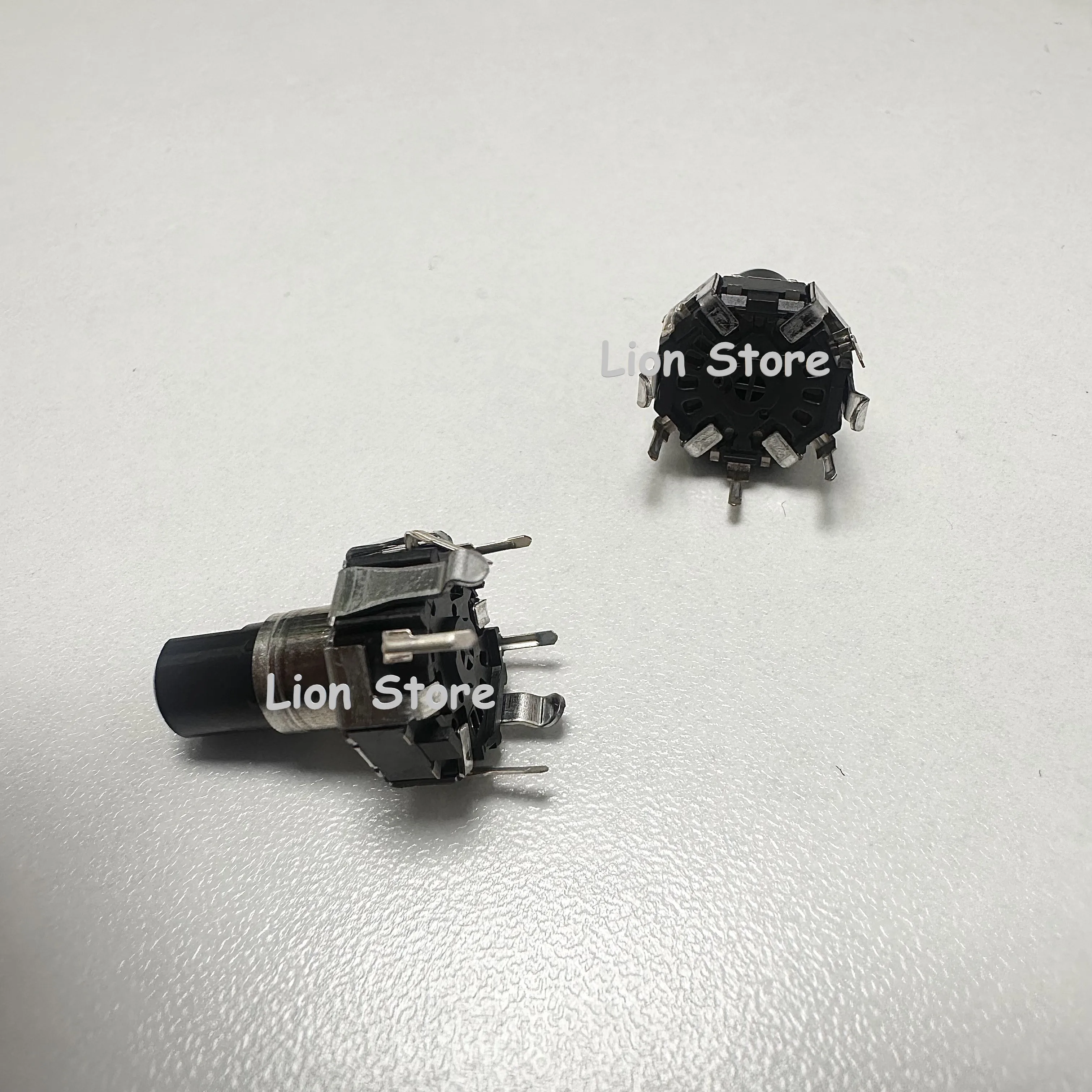 30-100pcs ALPS EC12D1564402 Rotary encoder with switch 30 positions 15 pulses For car navigation Audio equipment 100% Original