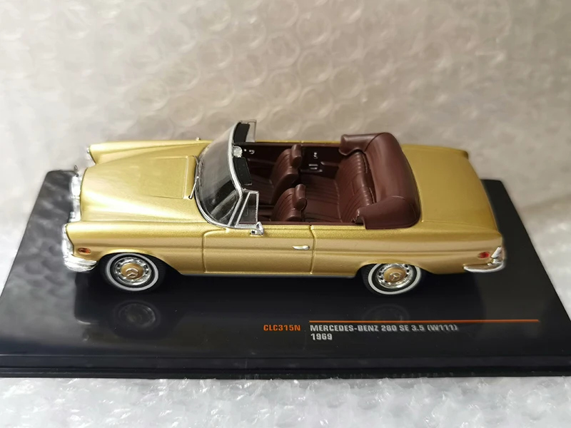 IXO 1:43 Scale Benz 280SE 3.5 W111 1969 Alloy Car Model Toy Collectible Ornament Souvenir Toys Cars