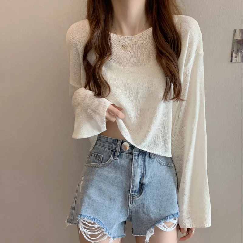 

Autumn Thin Hollow Knitted Sun Protective Blouse Idle Style Loose Long SleeveTWomen's Summer Short Flared Sleeve Shirt