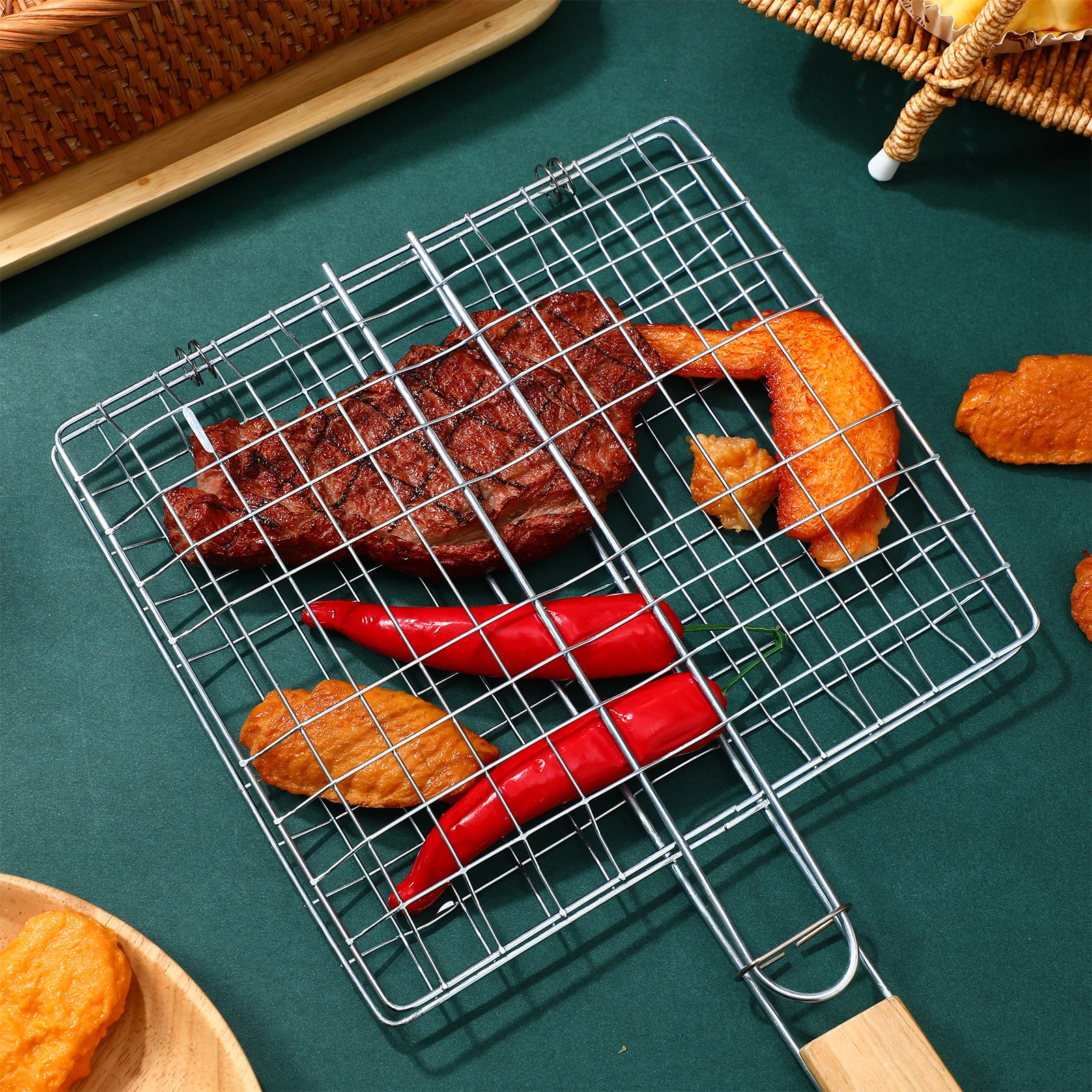 

2pcs Barbecue Grill Tools Stainless Steel Meat Clamp Portable Durable High Temperature Practical Easy Camping Party Accessories
