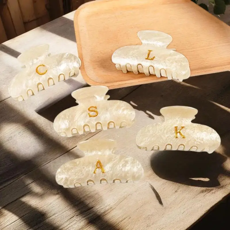 New Creative Design 8.6CM Cream-Coloured Letter Hair Clip Simple Acrylic Shark Clip Hair Accessories For Temperament Girls