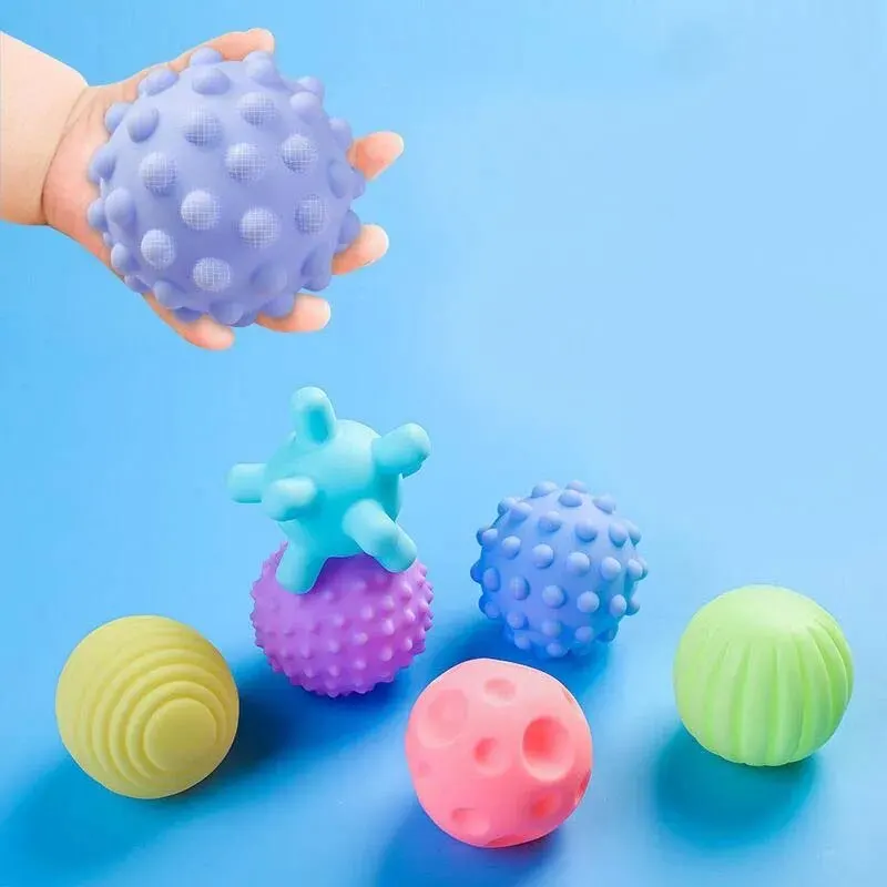 Baby Puzzle Soft Rubber Hand Grip Ball 0-6-12 Months Tactile Perception Bath Bath Toy Massage Ball for Newborns