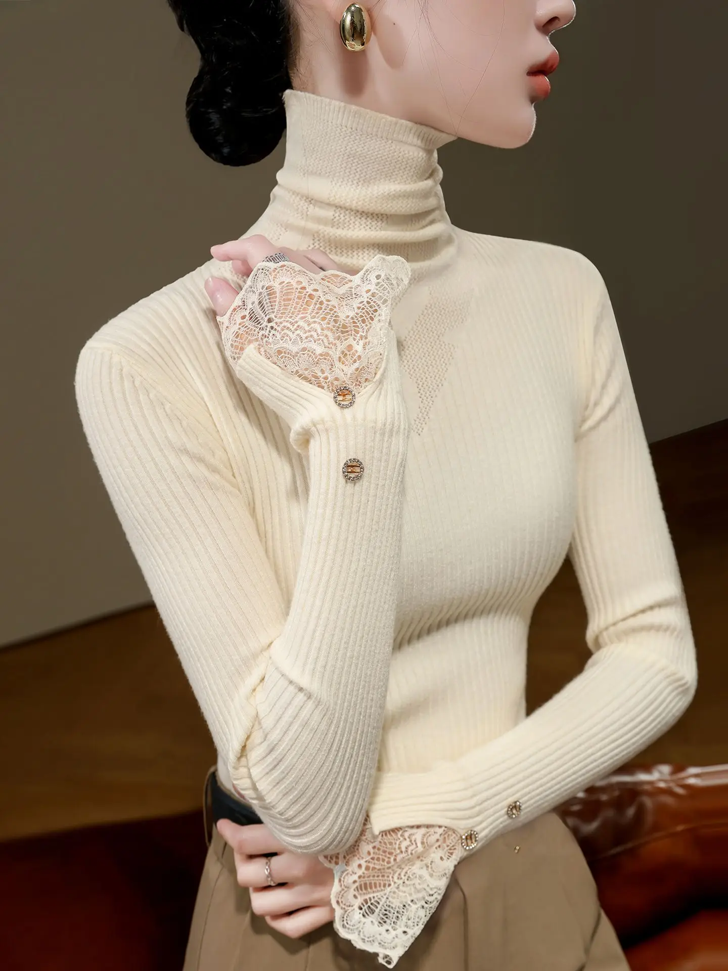 

Сексуальный вязаный свитер с сетчатыми вставками и кружевом, с высоким воротом, 2026, женский, осенне-зимний, базовый, мягкая блузка, джемпер, нижняя рубашка