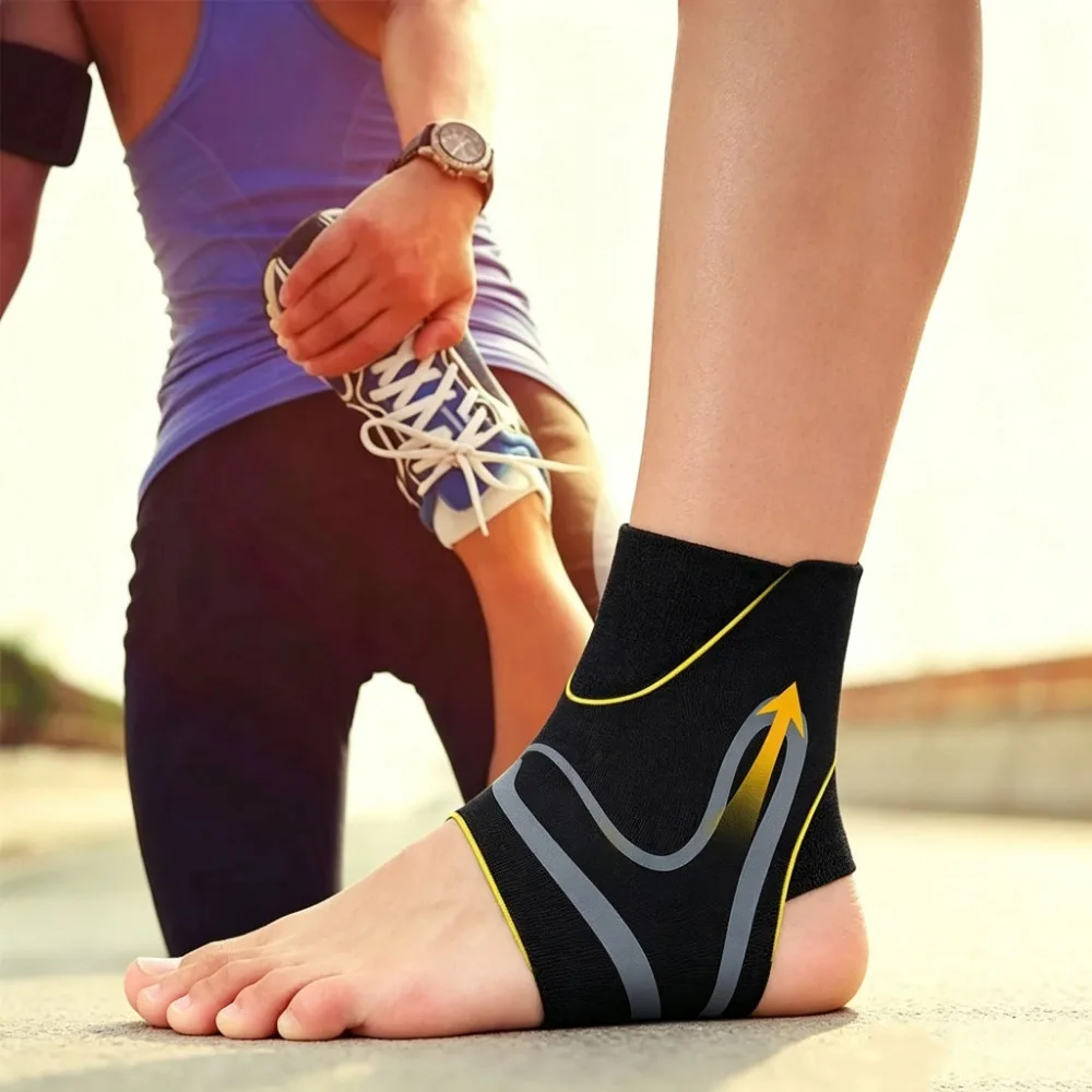 Compression Support Breathable Ankle Brace Sleeve, Protective Wrap Ankle Socks for Running Cycling & Football Sports