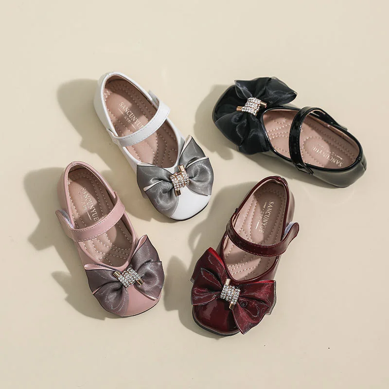 

Girls' leather shoes soft sole new Korean bow patent leather children's princess shoes in spring 2022 small and medium-sized