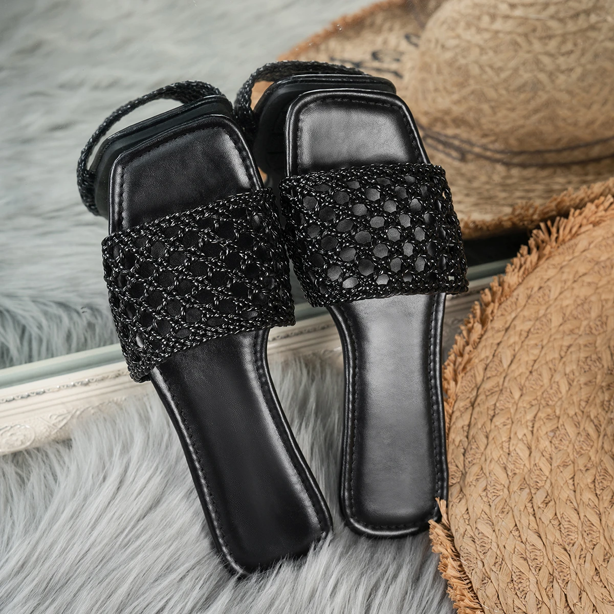 شباشب نسائية صيفية عصرية فاخرة شباشب مسطحة القاع أحذية غير رسمية بسيطة صلبة منسوجة صنادل شاطئ خفيفة الوزن شرائح نسائية #3