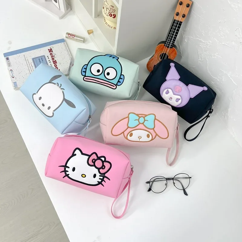 

Kawaii Sanrio Hello Kittys Cosmetic Bag Cute Anime Peripheral Kuromi My Melody Simple Women's Portable Cosmetic Bag